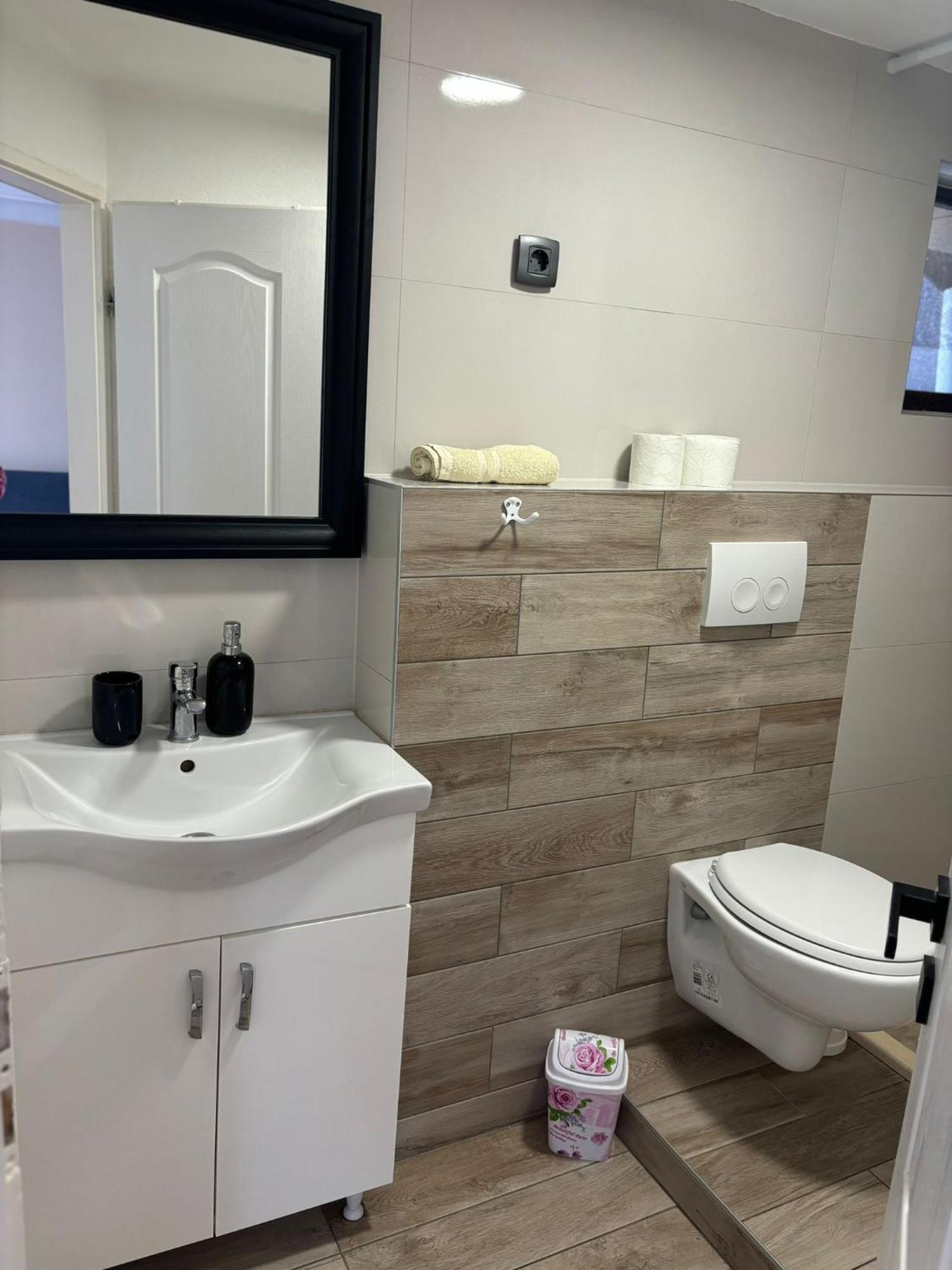 Apartmani Bosnjak Starigrad Paklenica Zimmer foto
