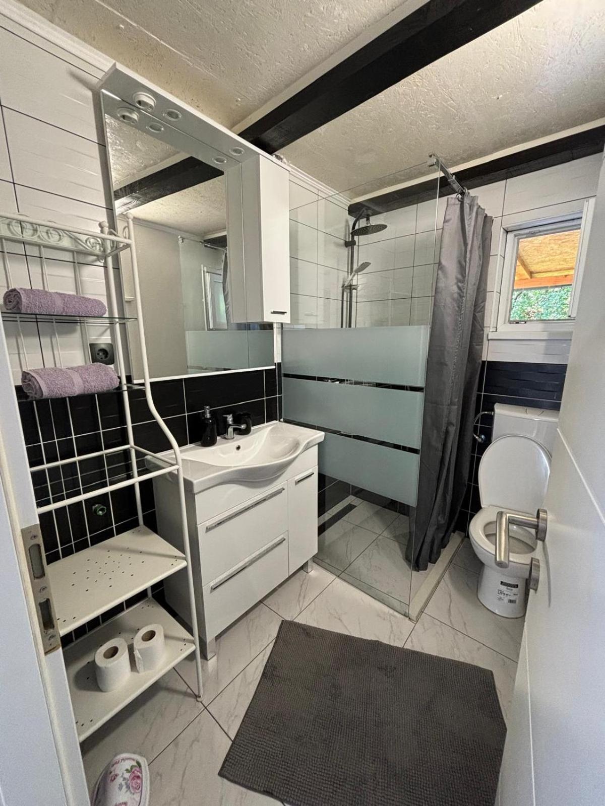 Apartmani Bosnjak Starigrad Paklenica Zimmer foto